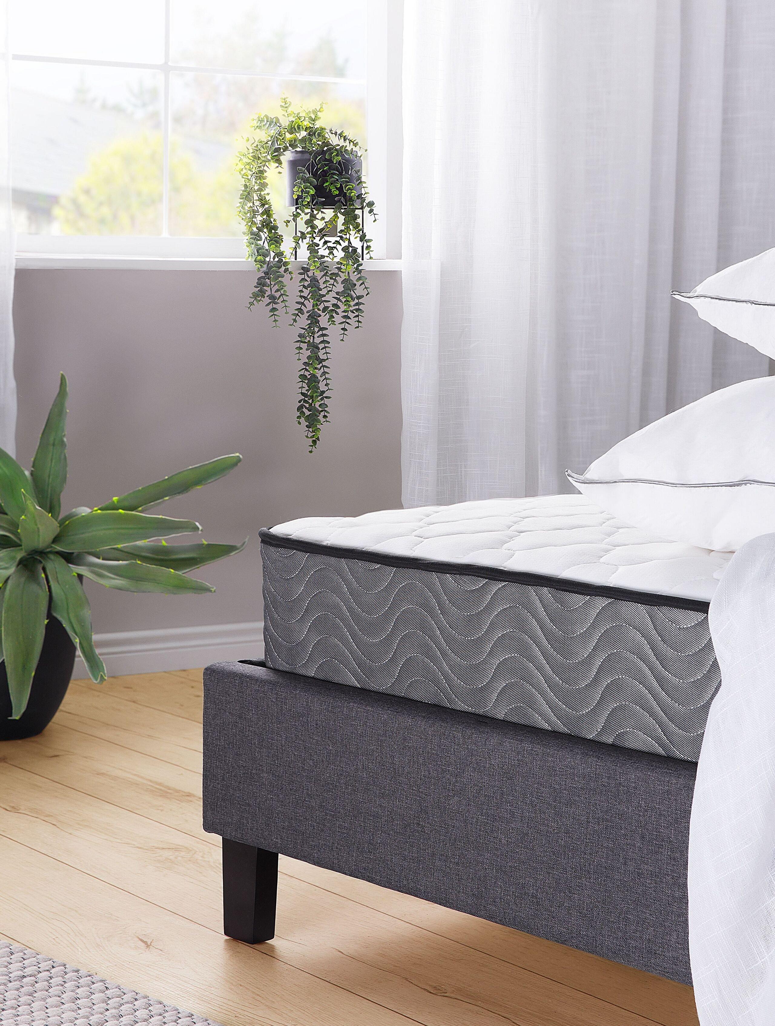 Beliani Matelas à ressorts ensachés en Polyester BLISS - Moyen  