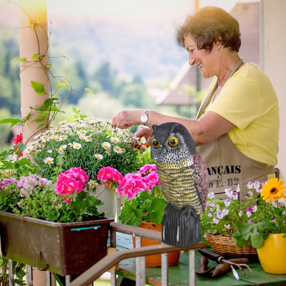 B2X  Vogelschreck Eule 