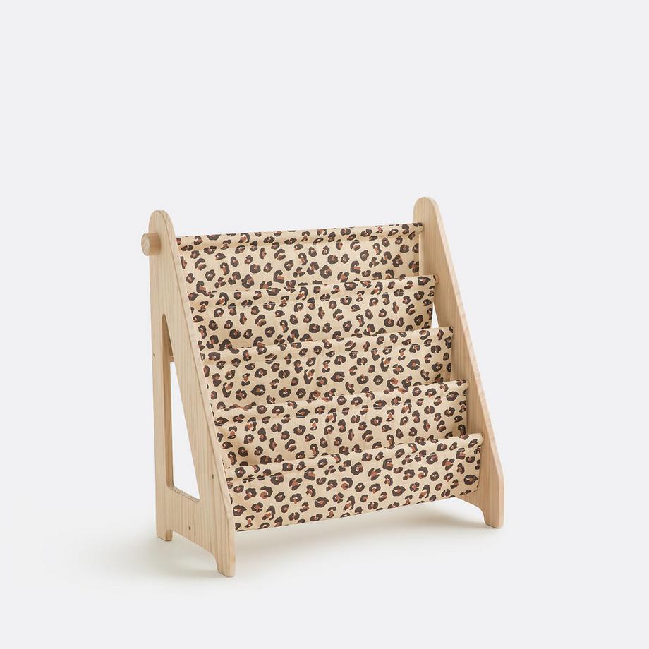 Kinderbücherregal mit Leopardenmuster