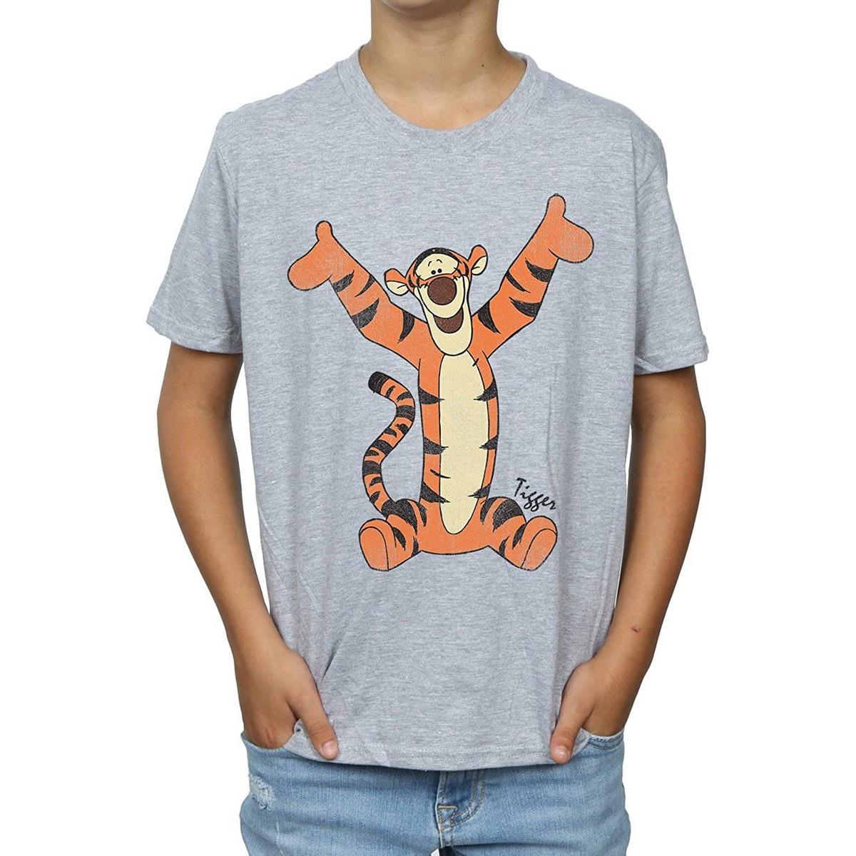 Winnie the Pooh  Tshirt 