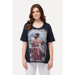 Ulla Popken  T-shirt classica con design in tradizionale stile Tracht, scollo a girocollo e mezze maniche 