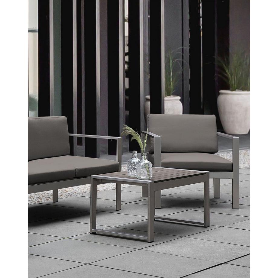 Beliani Fauteuil de jardin en Aluminium Industriel SALERNO  