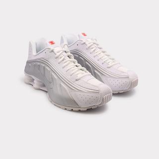 NIKE  Shox R4 - White Metallic Silver 