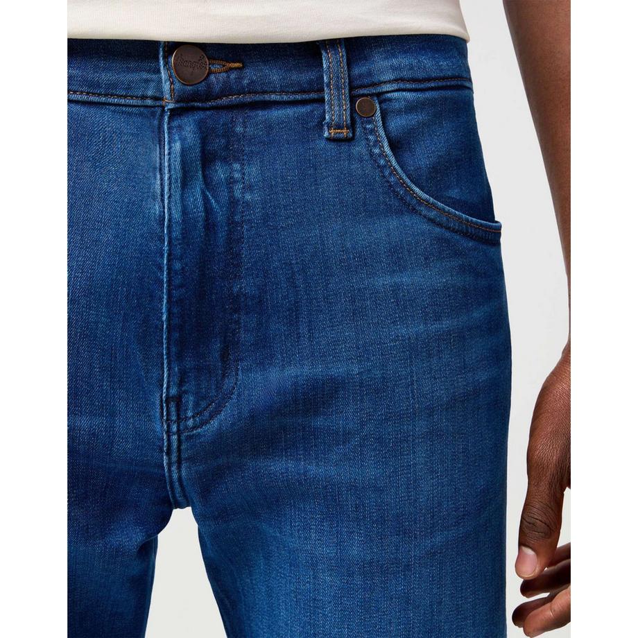 Wrangler Frontier Relaxed Fit Straight Leg Jeans  