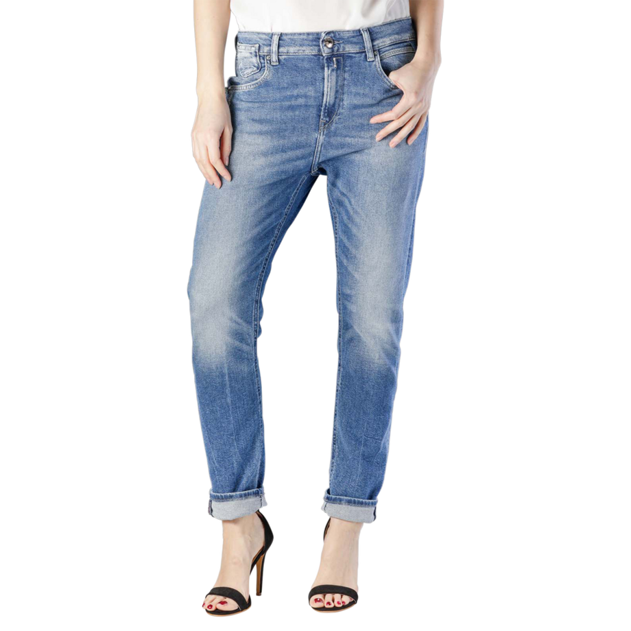 Marty Jeans Boyfriend