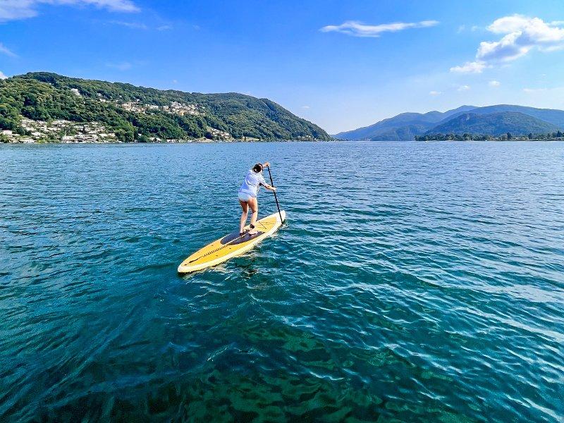 Smartbox  Iniziazione SUP sul Lago di Lugano per 2 persone - Cofanetto regalo 