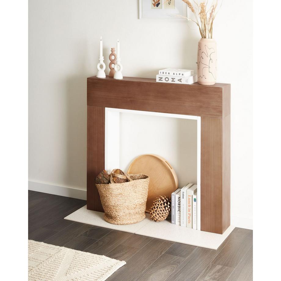 Beliani Kaminumrandung aus MDF-Platte Modern BOYANUP  