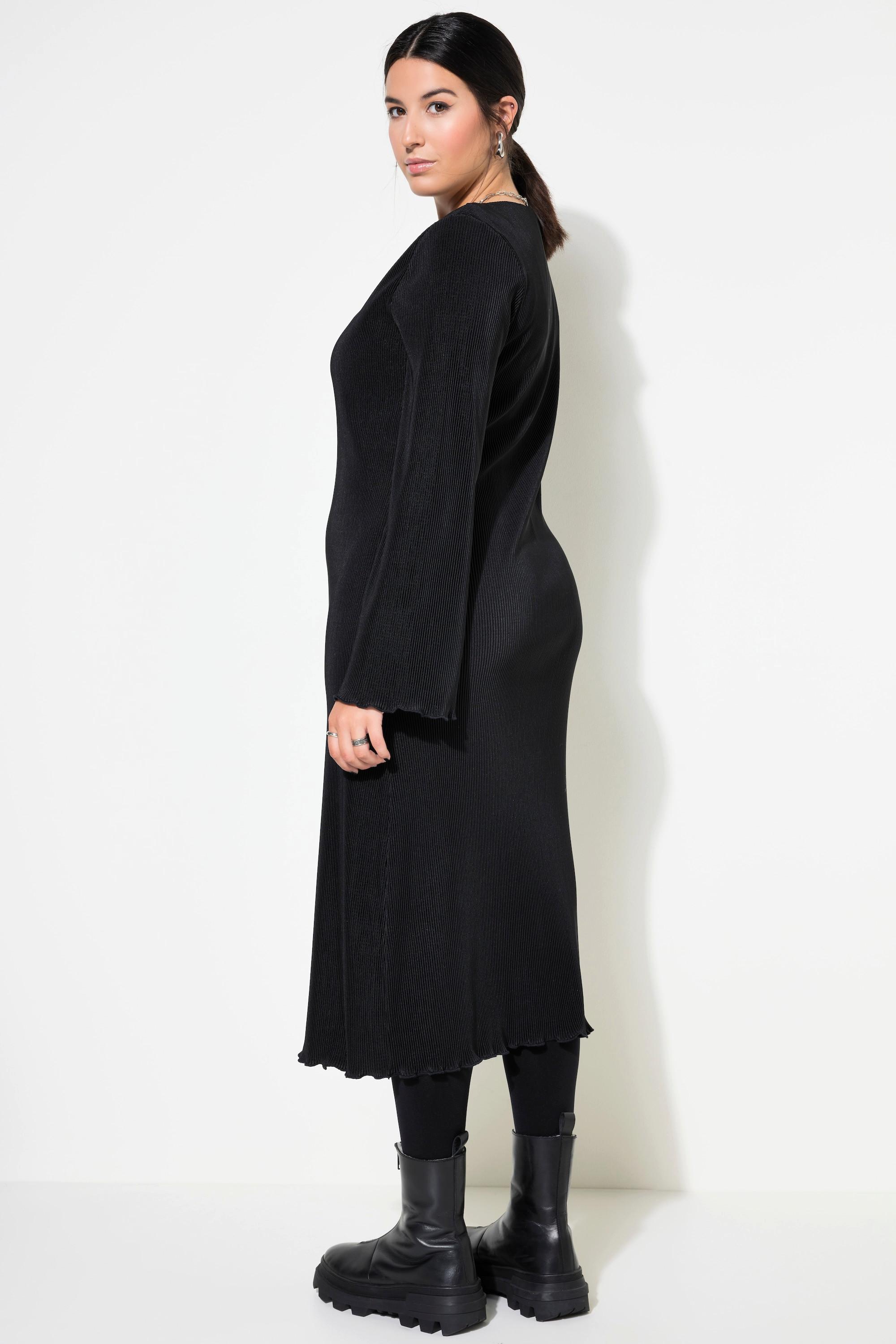 Studio Untold  Robe midi plissée. Manches longues et coupe Slim Shape 