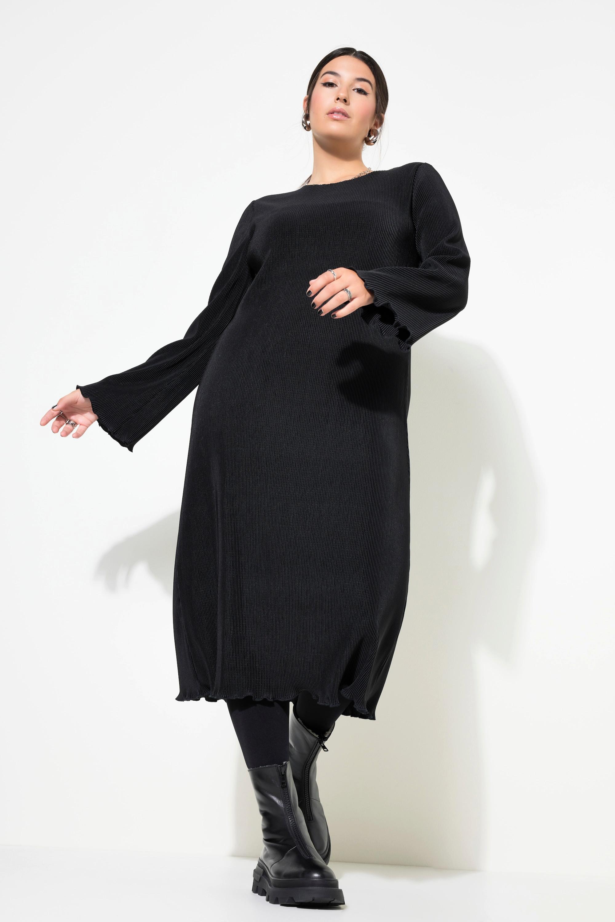 Studio Untold  Robe midi plissée. Manches longues et coupe Slim Shape 