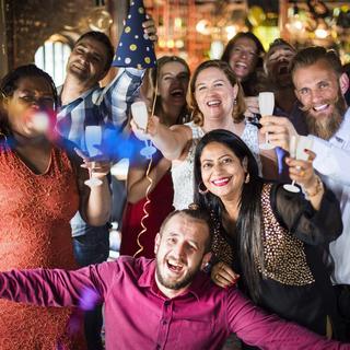 B2X Sektgläser aus Kunststoff, 6er-Set  