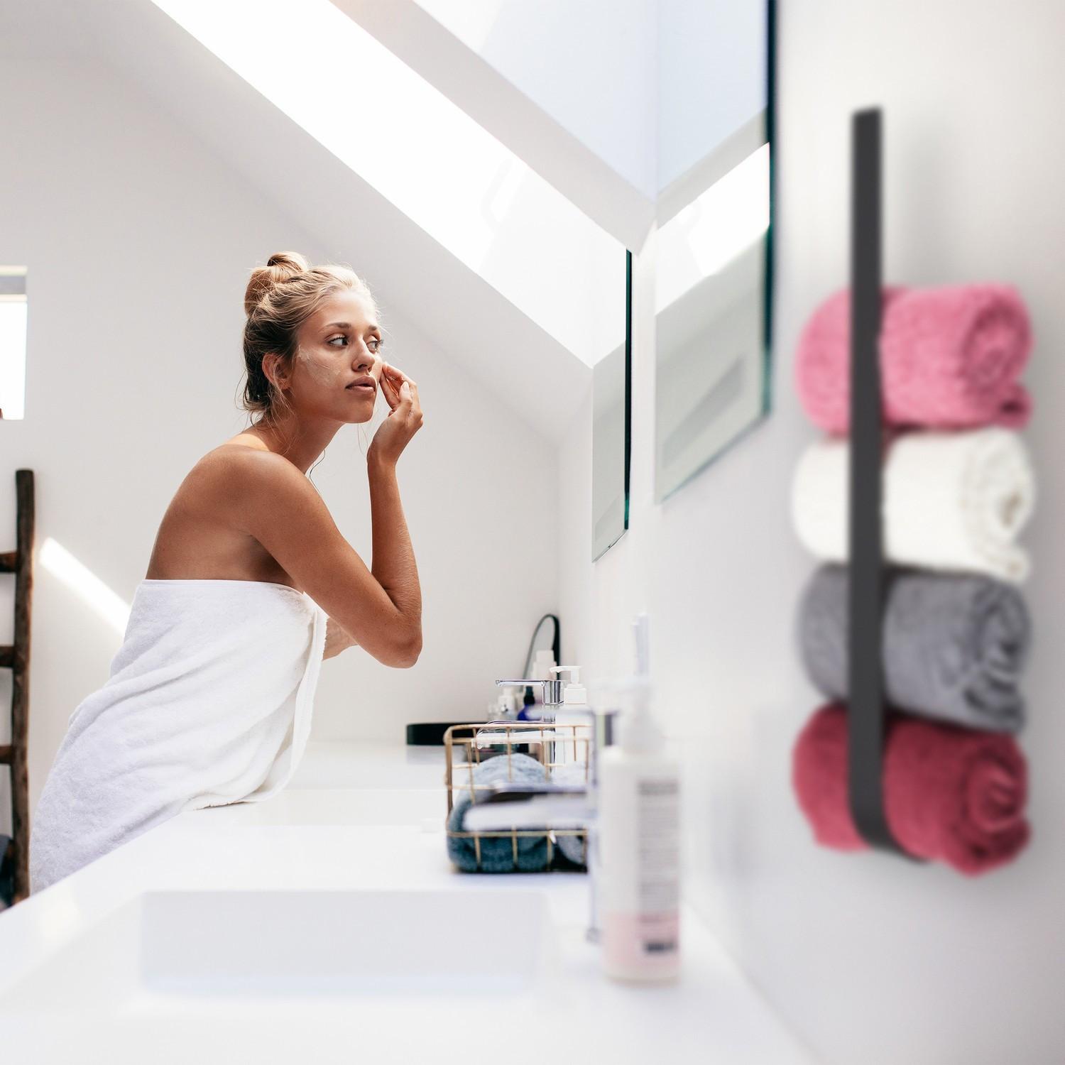 B2X Porte-serviettes en acier inoxydable noir  