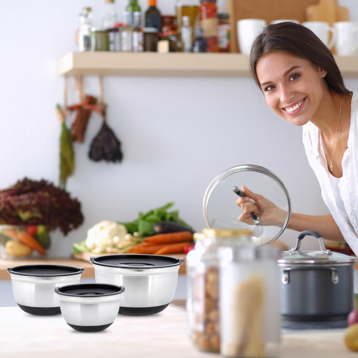 B2X Set di ciotole BOWLY con coperchio  