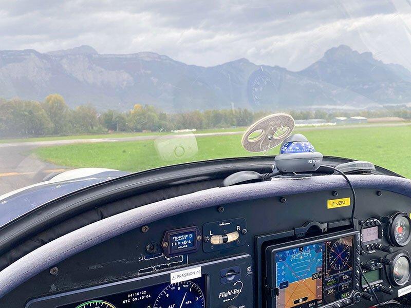 Smartbox  Einführung in das Fliegen eines Ultraleichtflugzeugs für 2 nahe Grenoble - Geschenkbox 