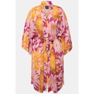 Ulla Popken  Kimono. Imprimé floral. Ceinture à nouer. Col châle et manches 3/4. 