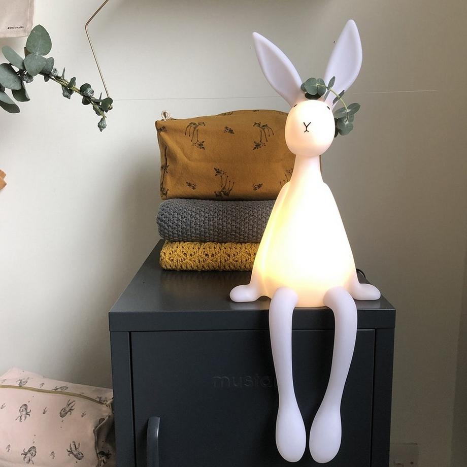 Rose in April Grosse Lampe Hase Joseph, Rose in April  
