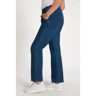 Ulla Popken  Jeans modello Mandy con taglio della gamba dritto e cintura elastica 