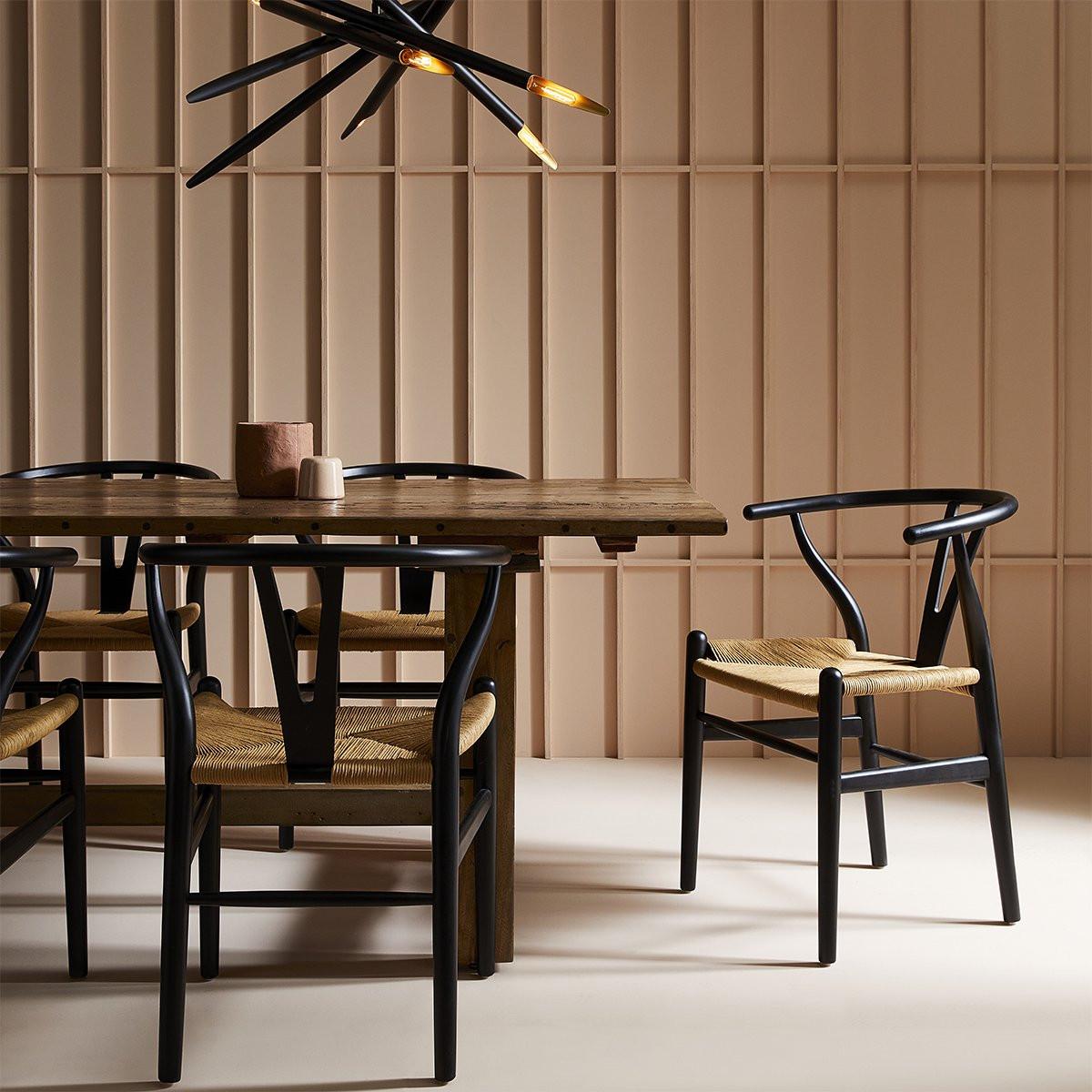 Calicosy Set von 2 Stühlen Oslo Buche Schwarz und Flechtwerk  