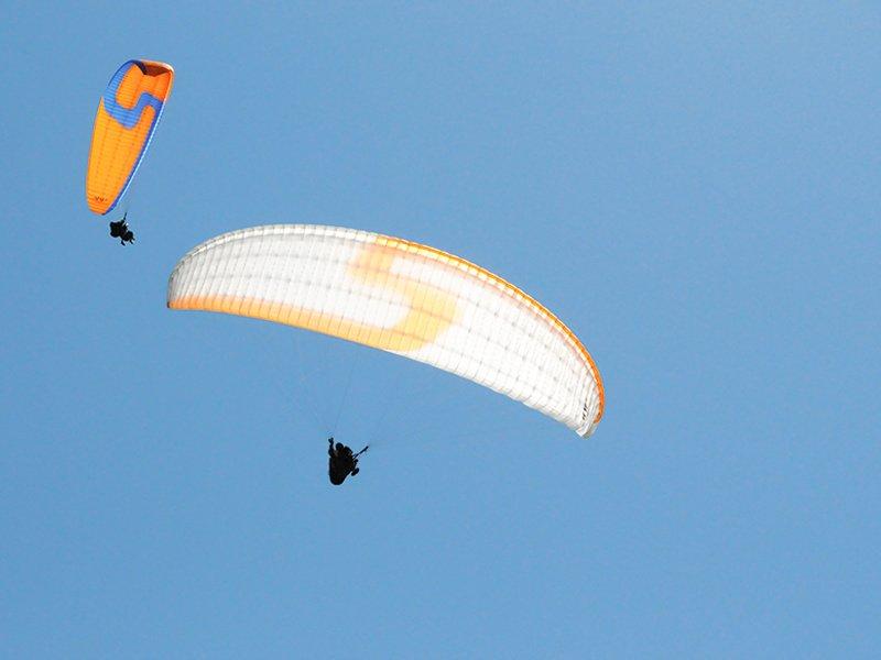 Smartbox  Suggestivo volo in parapendio biposto sopra il massiccio Les Diablerets - Cofanetto regalo 