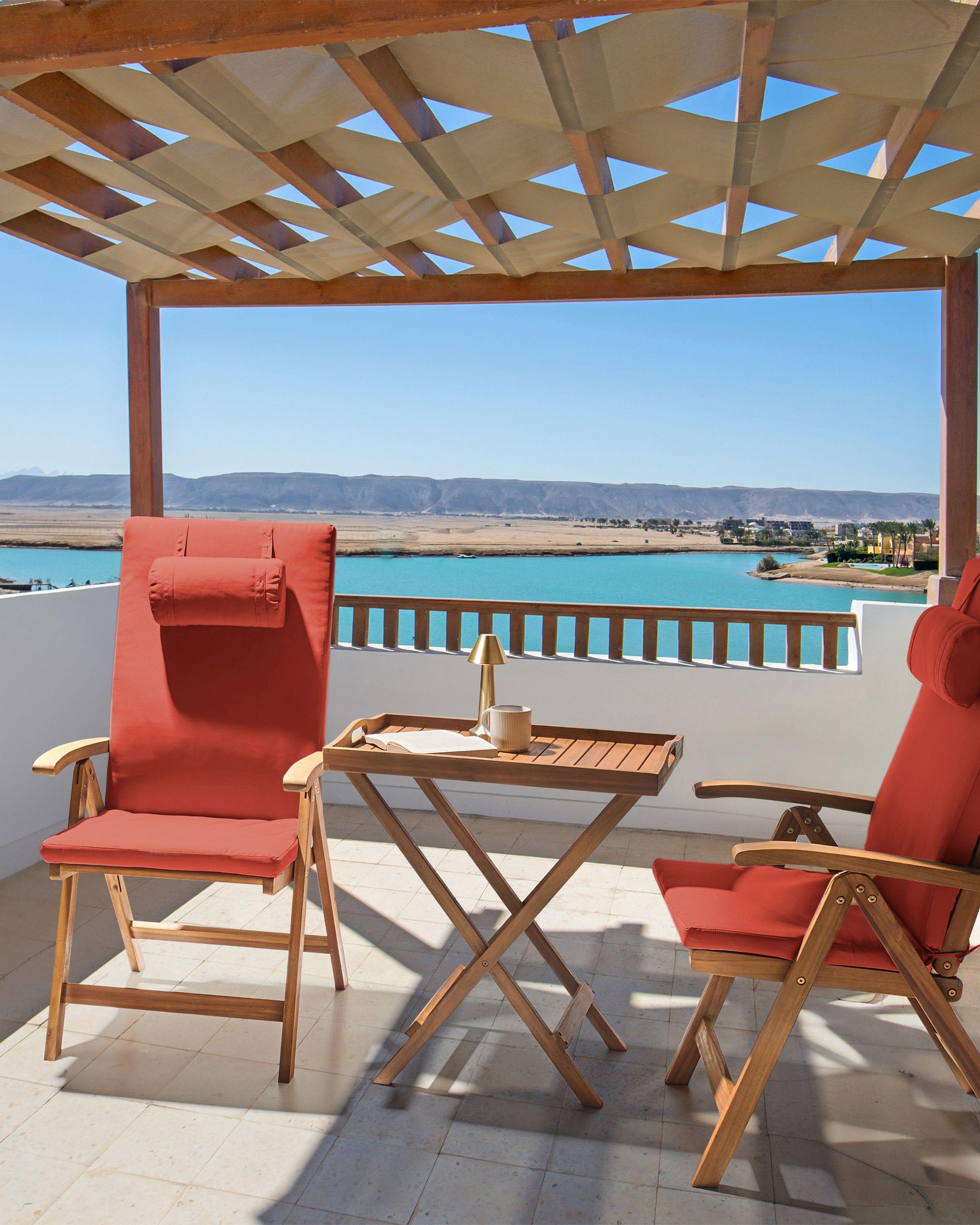 Beliani Lot de 2 chaises de jardin avec coussins en Acacia Traditionnel JAVA PREMIUM  