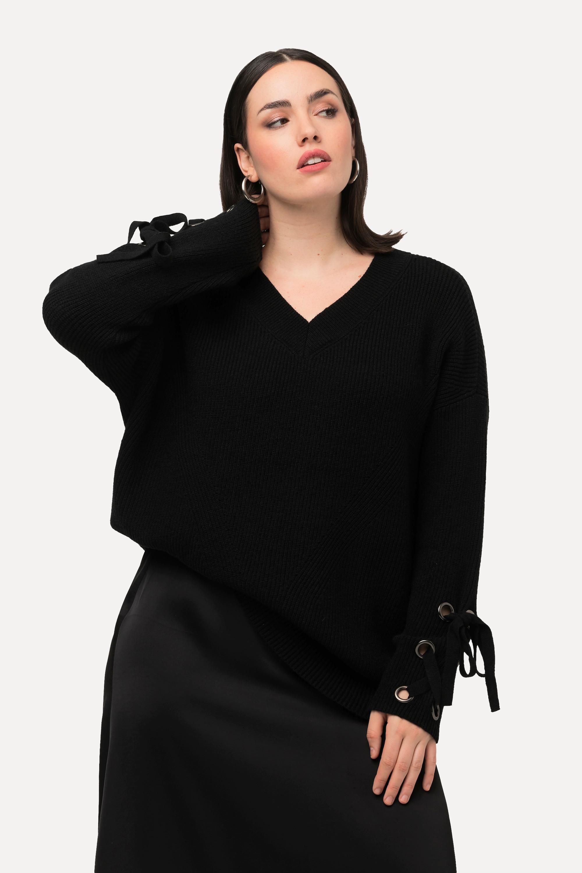 Ulla Popken Oversized V-Ausschnitt Langarm Pullover mit Ärmelbändern  