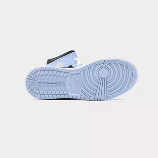 NIKE  Nike Air Jordan 1 - Mid Ice Blue 