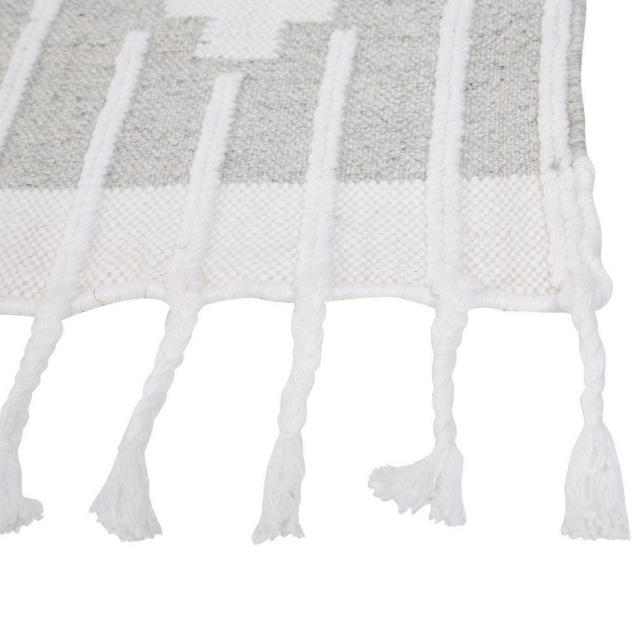 Beliani Tapis d'extérieur en Matière synthétique  TABIAT  