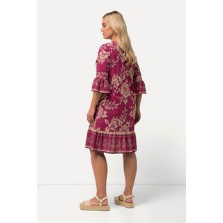 Ulla Popken  Robe mini coupe trapèze, décolleté en V et manches 3/4, motif floral 