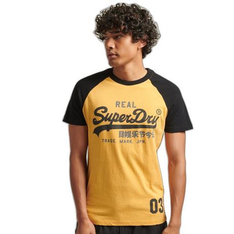 Superdry  T-shirt con maniche raglan in cotone biologico Superdry Vintage Logo 