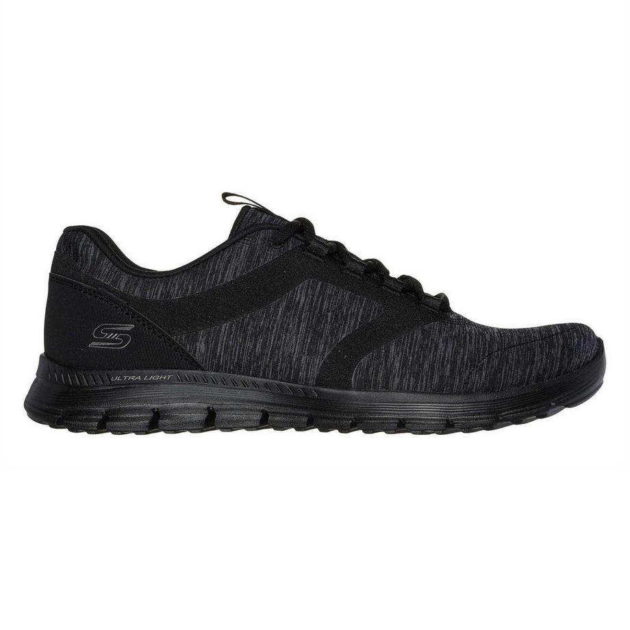 SKECHERS Luminate Sneaker  