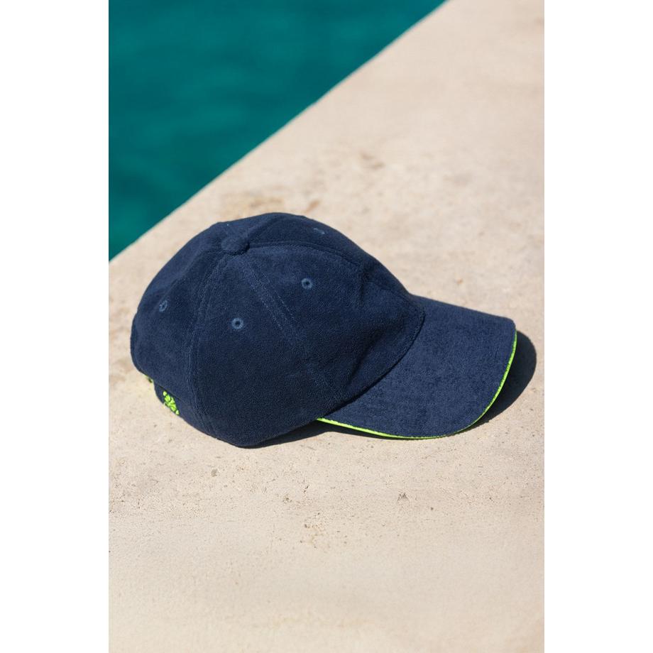 Gili's Dunkelblaue Terry Kappe  