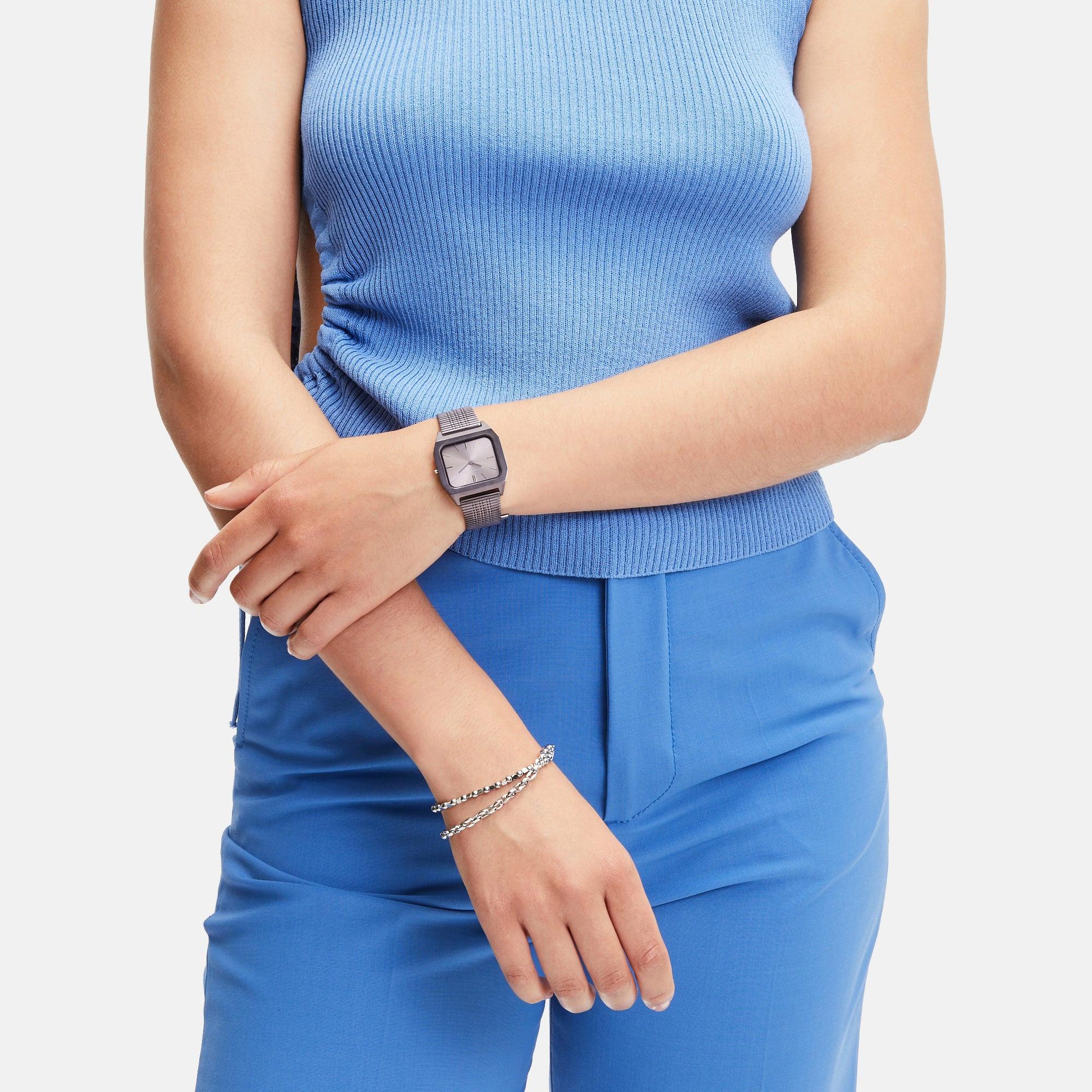 LIEBESKIND  Retro Armbanduhr 