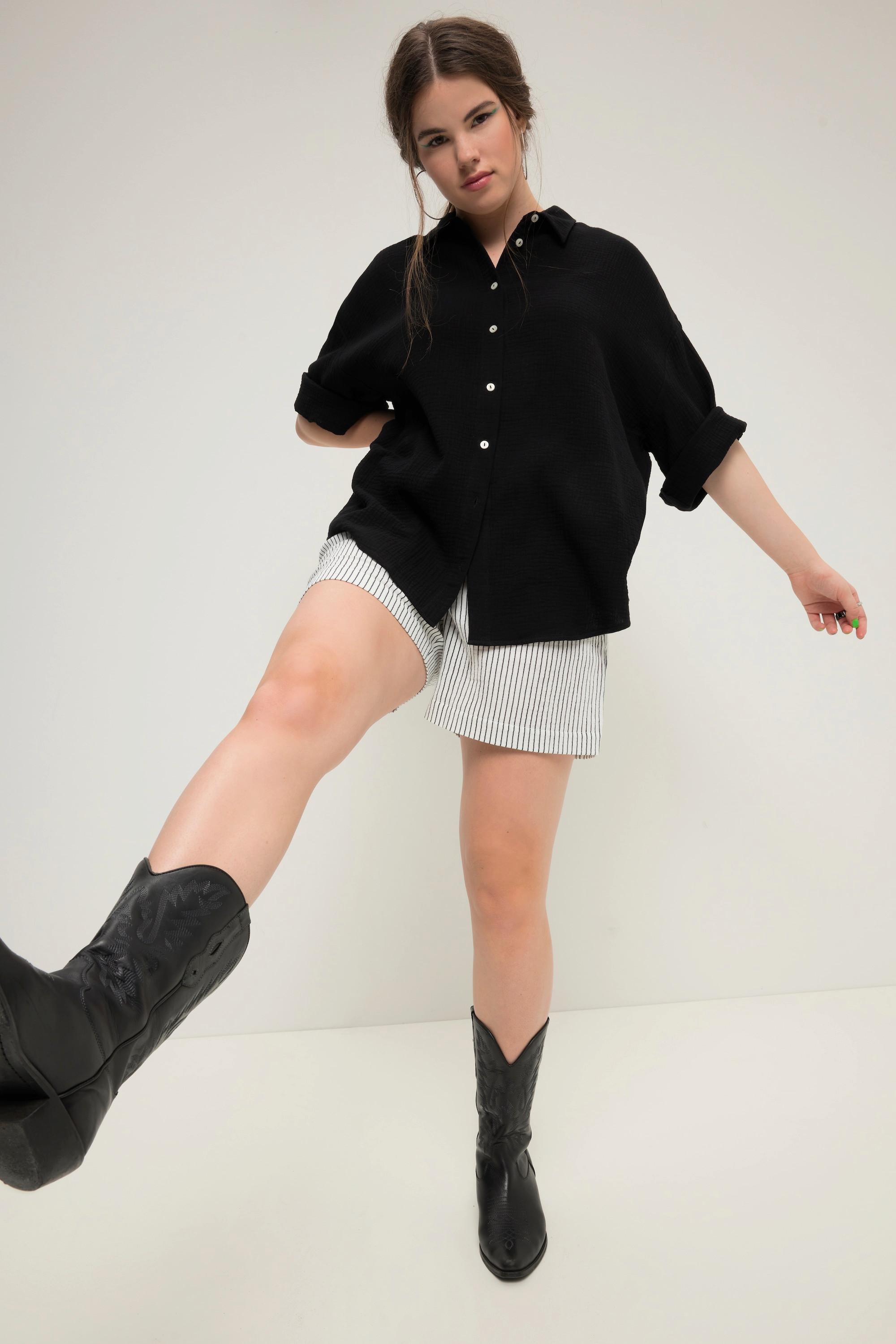 Studio Untold  Blusa dal taglio oversize in mussola con collo da camicia e mezze maniche 