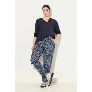 Ulla Popken  Pantaloni di jersey con design leopardato, cintura elastica e tasche con zip 