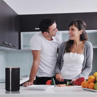 Northio Kosmetikkorb mit Schwenkdeckel aus Bambus  