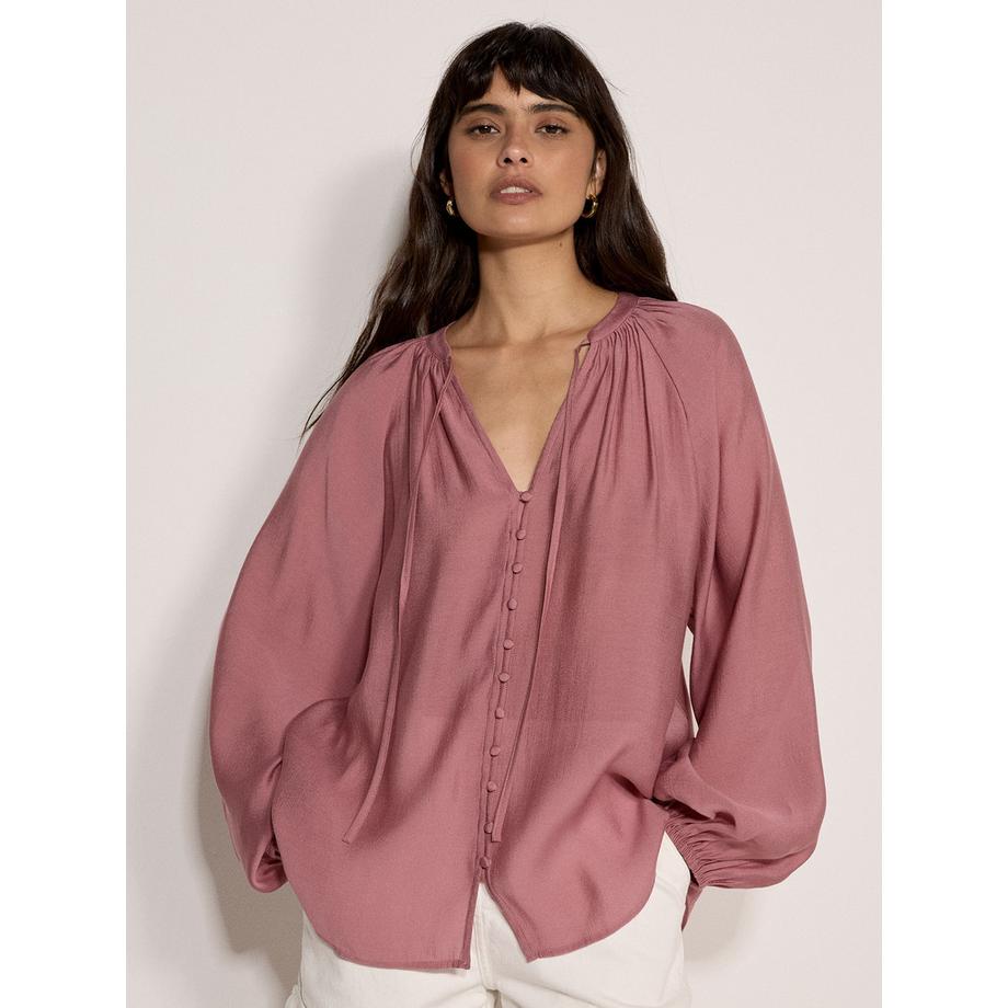 Leichte Bluse mit Ballonärmeln