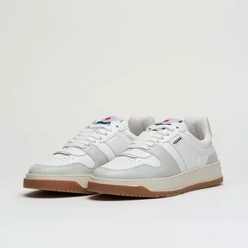 ÖKOLOGISCHE, VEGANE UND RECYCELTE TURNSCHUHE: KIBOKO