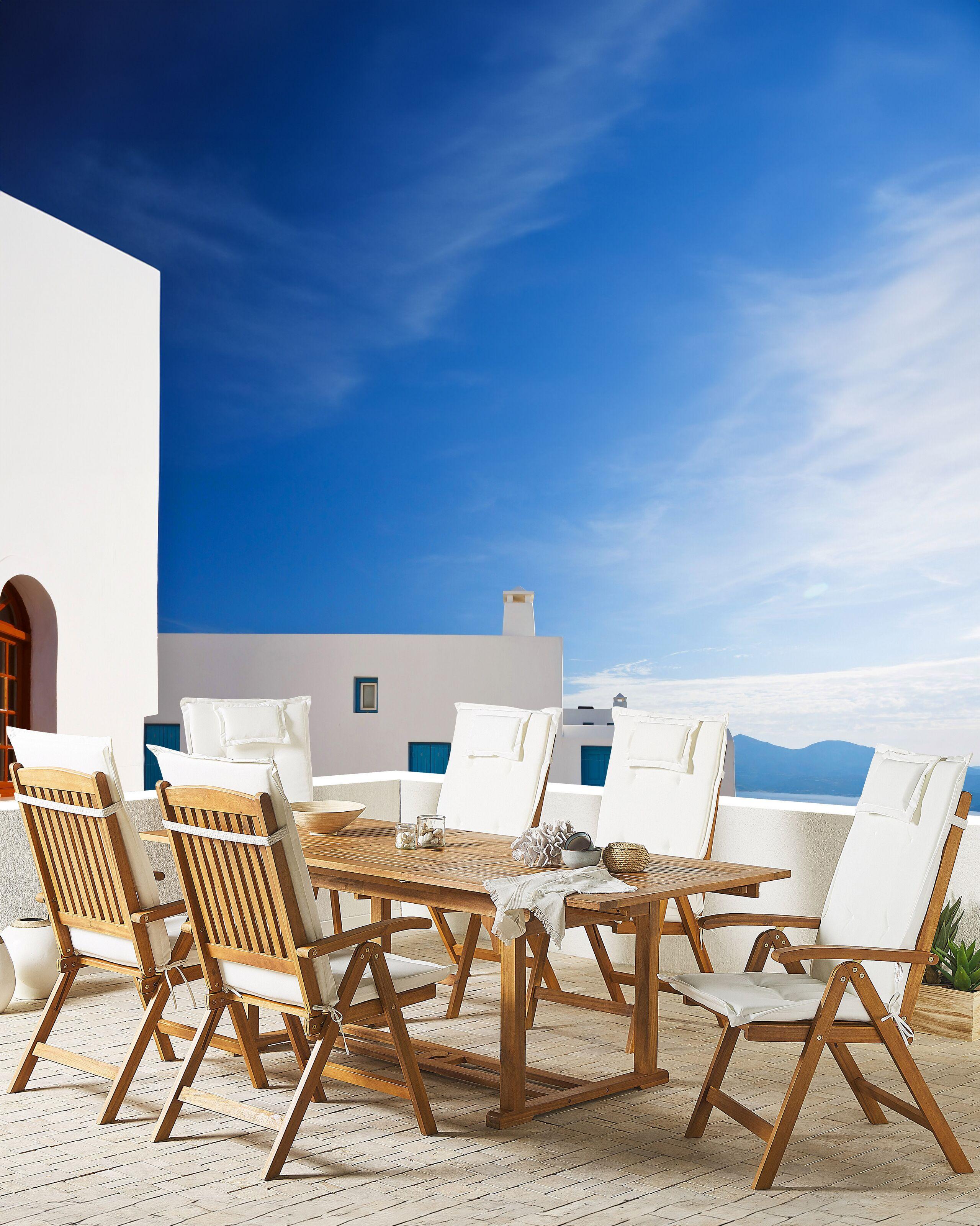 Beliani Set mit 6 Stühlen und Sitzkissen aus Akazienholz Klassisch JAVA  