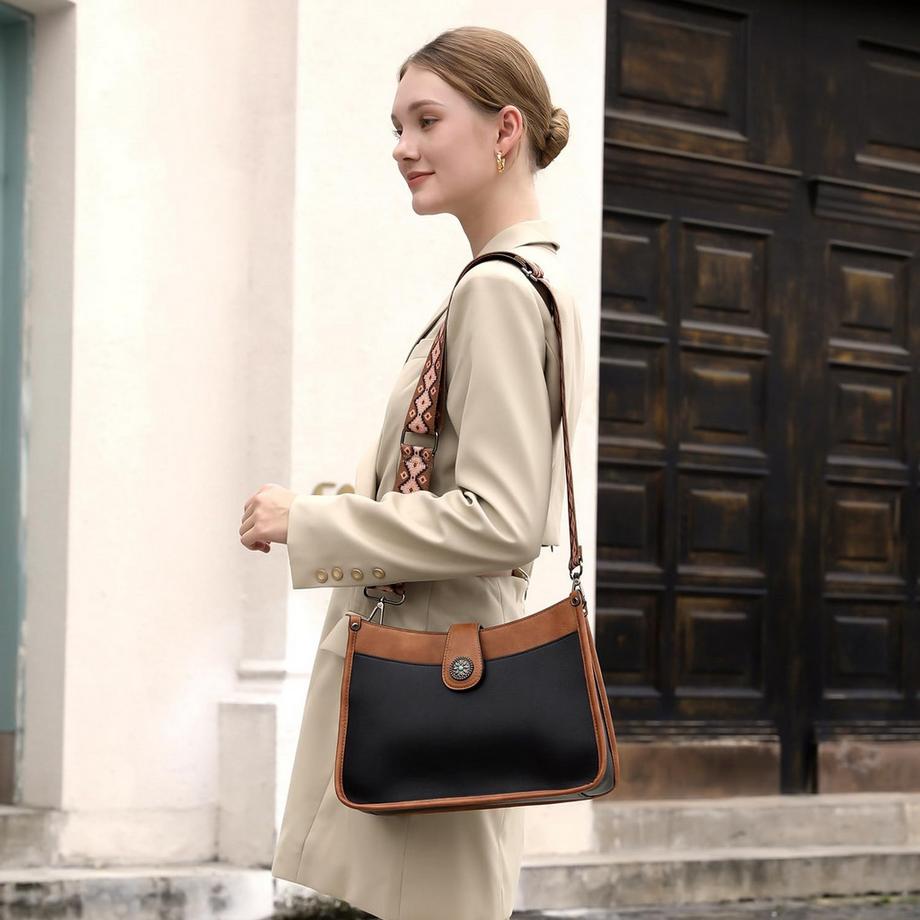 Only-bags.store Medium Hobo Tasche mit breitem Riemen  