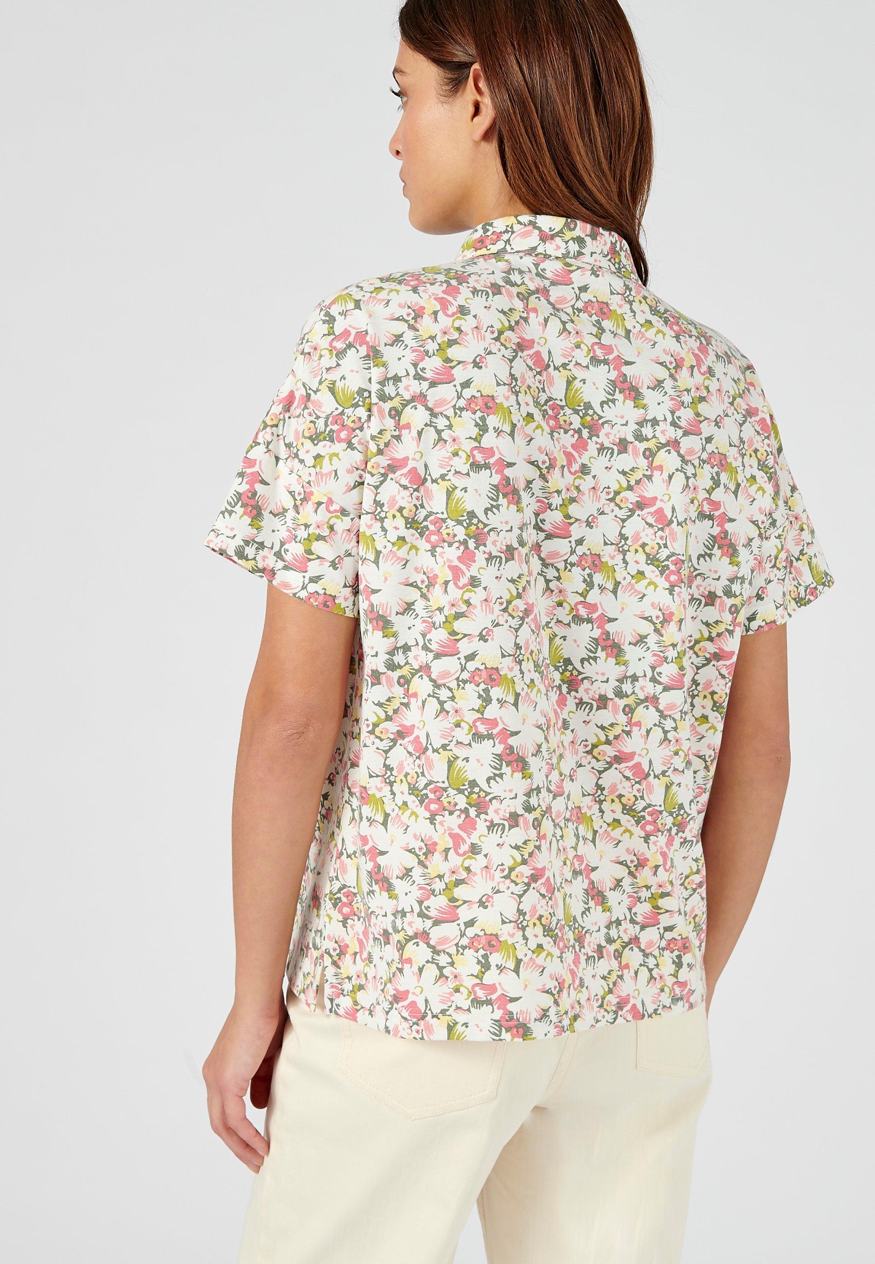 Damart  Bluse aus Climatyl-Gewebe. 