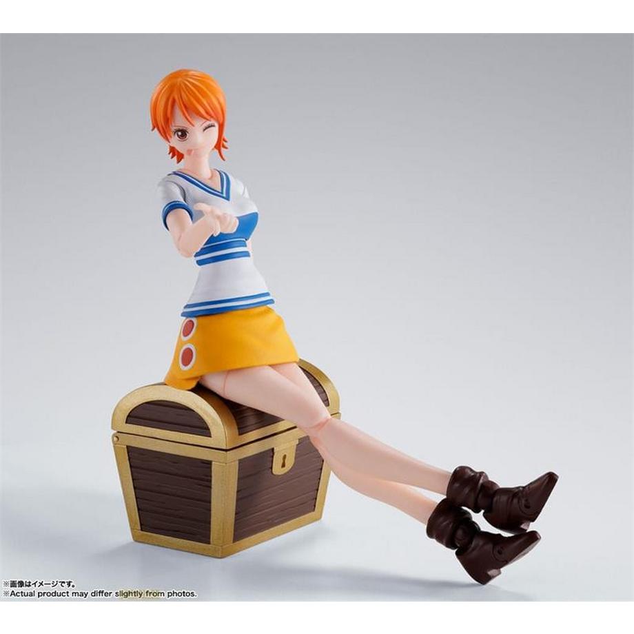 Bandai  AF One Piece: Nami Romance Dawn S.H.Figuarts 15cm 