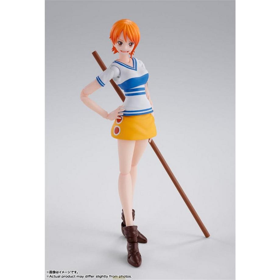 Bandai  AF One Piece: Nami Romance Dawn S.H.Figuarts 15cm 