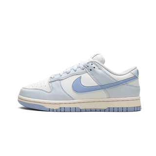 NIKE  Dunk Low Next Nature  Tint 