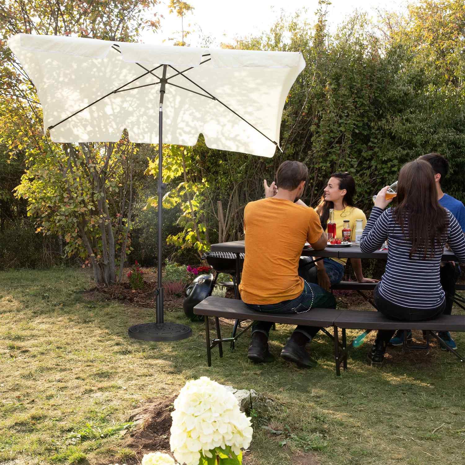 B2X Schwarzer Sonnenschirmständer  