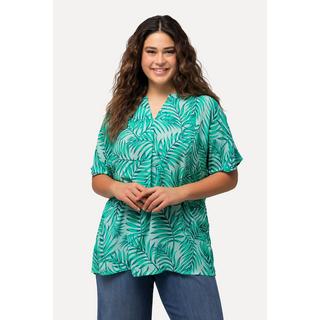 Ulla Popken  Blouse en crêpe motif palmiers à manches courtes et encolure en V. Ligne A 