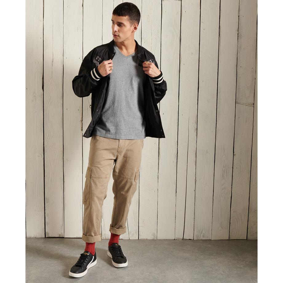 klassisches kragen-t-shirt v en coton bio