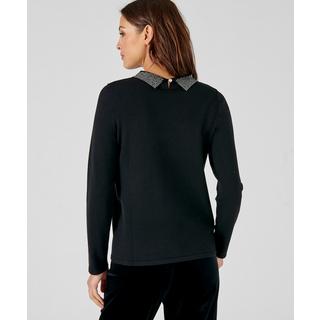 Damart  Pull avec bijoux au col polo, manches longues. 