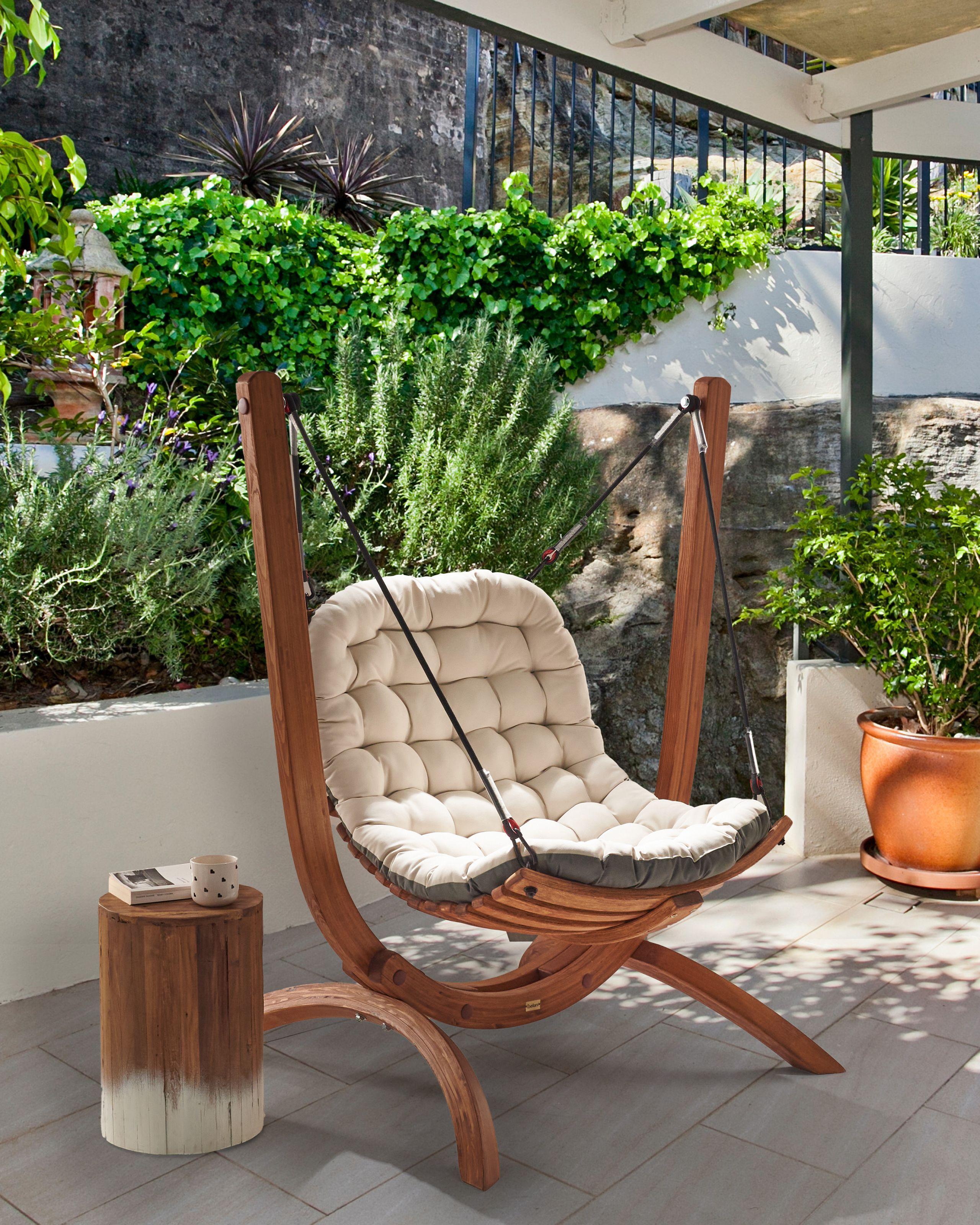 Beliani Balancelle de jardin en Bois de larix Rustique ALLISTE  