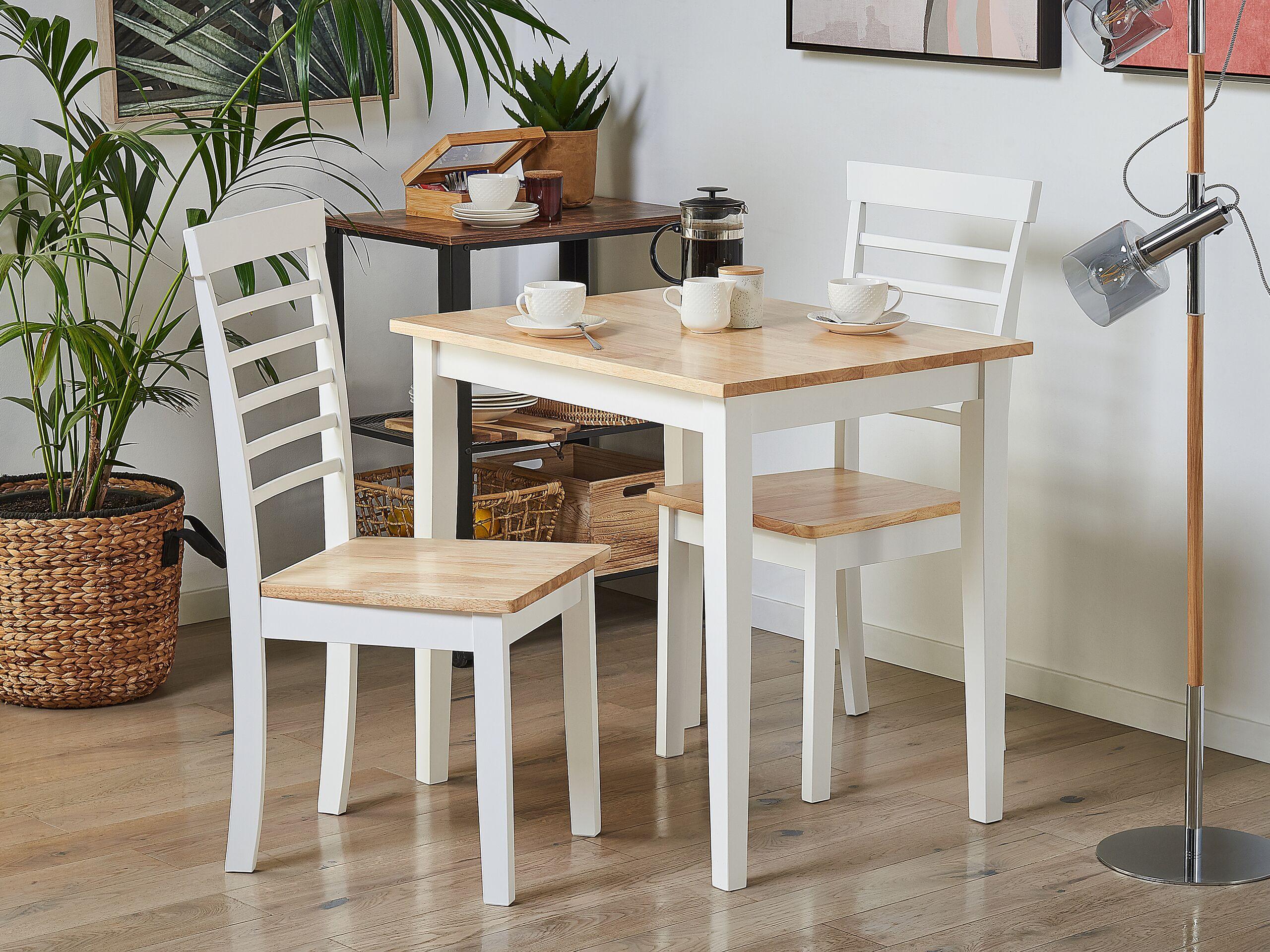 Beliani Table de repas en Bois d'hévéa Moderne BATTERSBY  