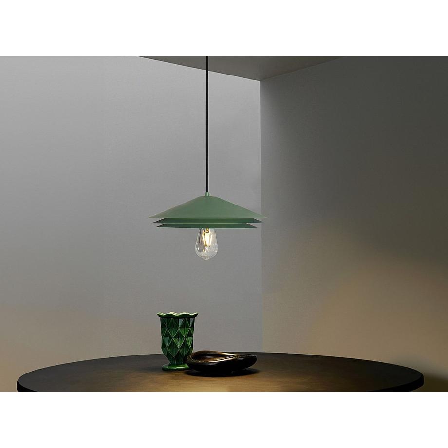 Vente-unique Deckenleuchte aus Metall - D 35 x H 161 cm - Grün - KIRUNA  
