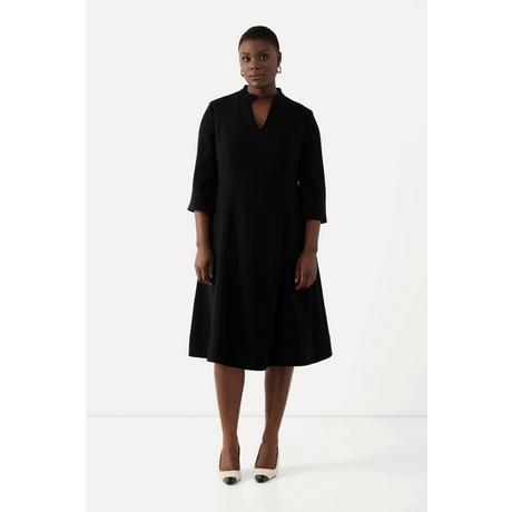 Ulla Popken  Robe midi à col montant, encolure en V et manches 3/4, poches 